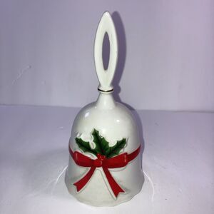 Vintage Christmas Decor - Mount Clemens Pottery Bell Ribbon Holly Japan 6 1/4"E4